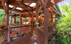 Volcano Lodge Hawaii