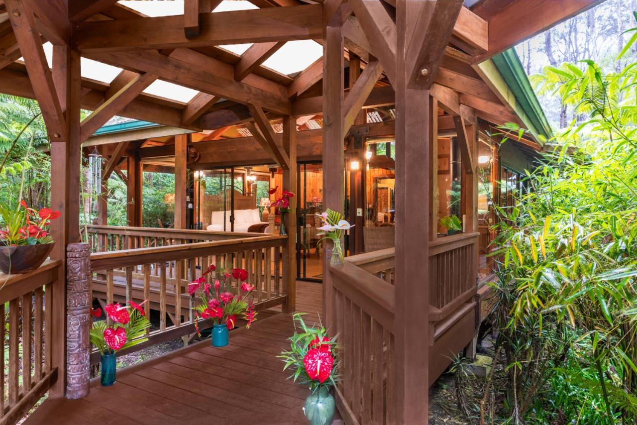Volcano Village Lodge Экстерьер фото