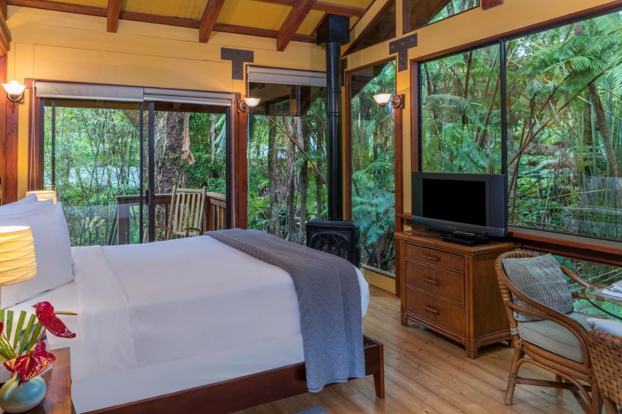 Volcano Village Lodge Экстерьер фото