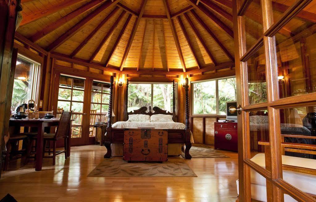 Volcano Village Lodge Экстерьер фото