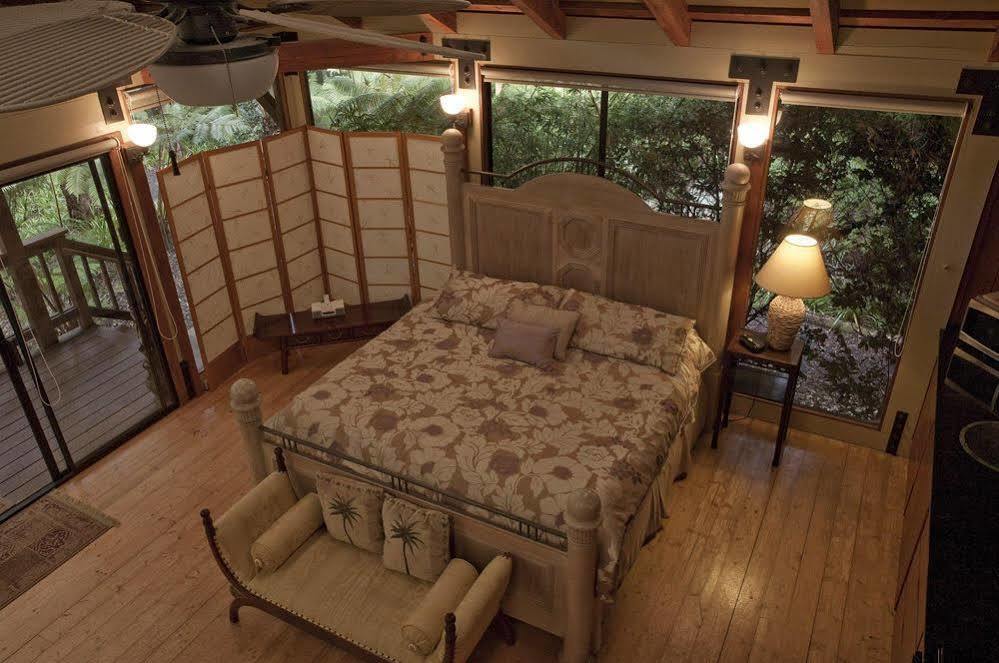 Volcano Village Lodge Экстерьер фото